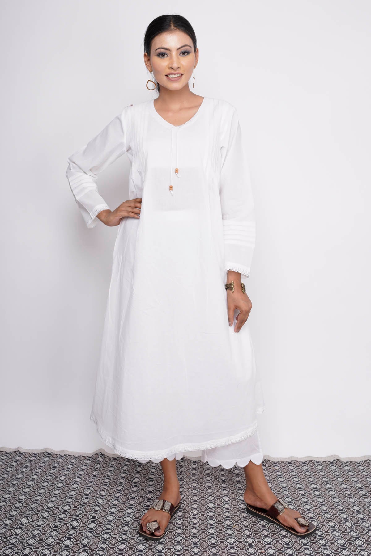 Buy White Cotton Cambric Kurta Set for Women Online